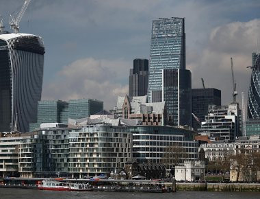 Λονδίνο: Δεν πέρασαν τους ελέγχους ασφαλείας τα πολυώροφα κτίρια